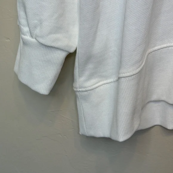 Zara NWT Smiley Graphic Lightweight Long Sleeve VSCO Crewneck Sweatshirt (RARE) - Picture 6 of 11